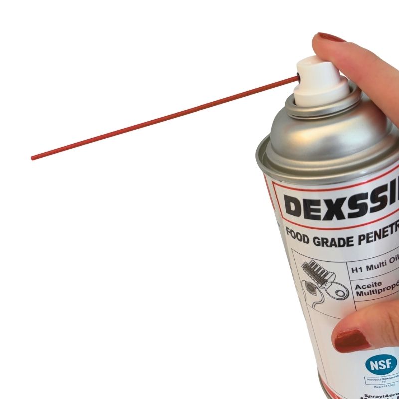 Aplicación de Dexssil Food Grade Penetrant con el tubo prolongador del aerosol